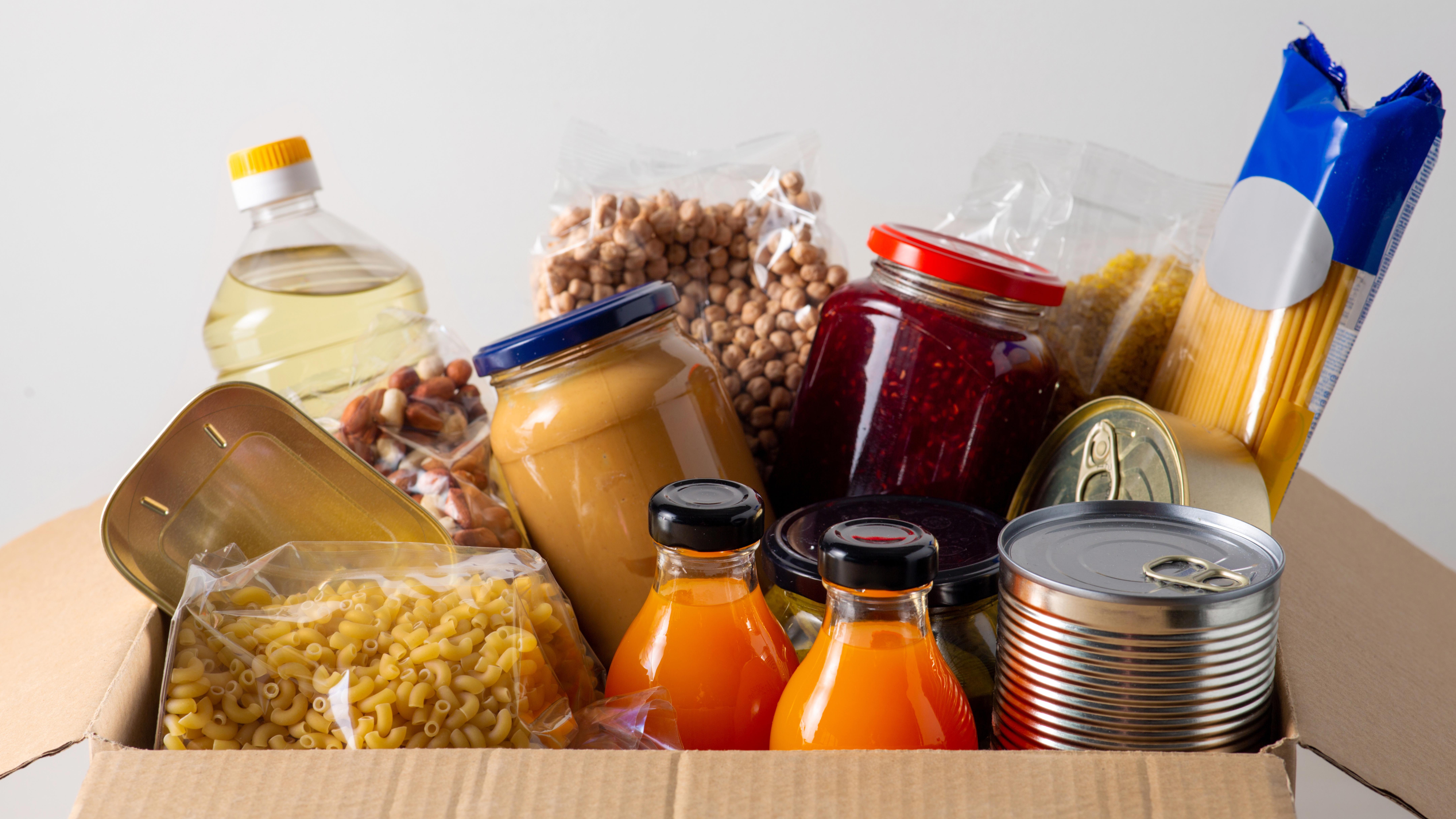 humanitarian-aid_food_cropped_169