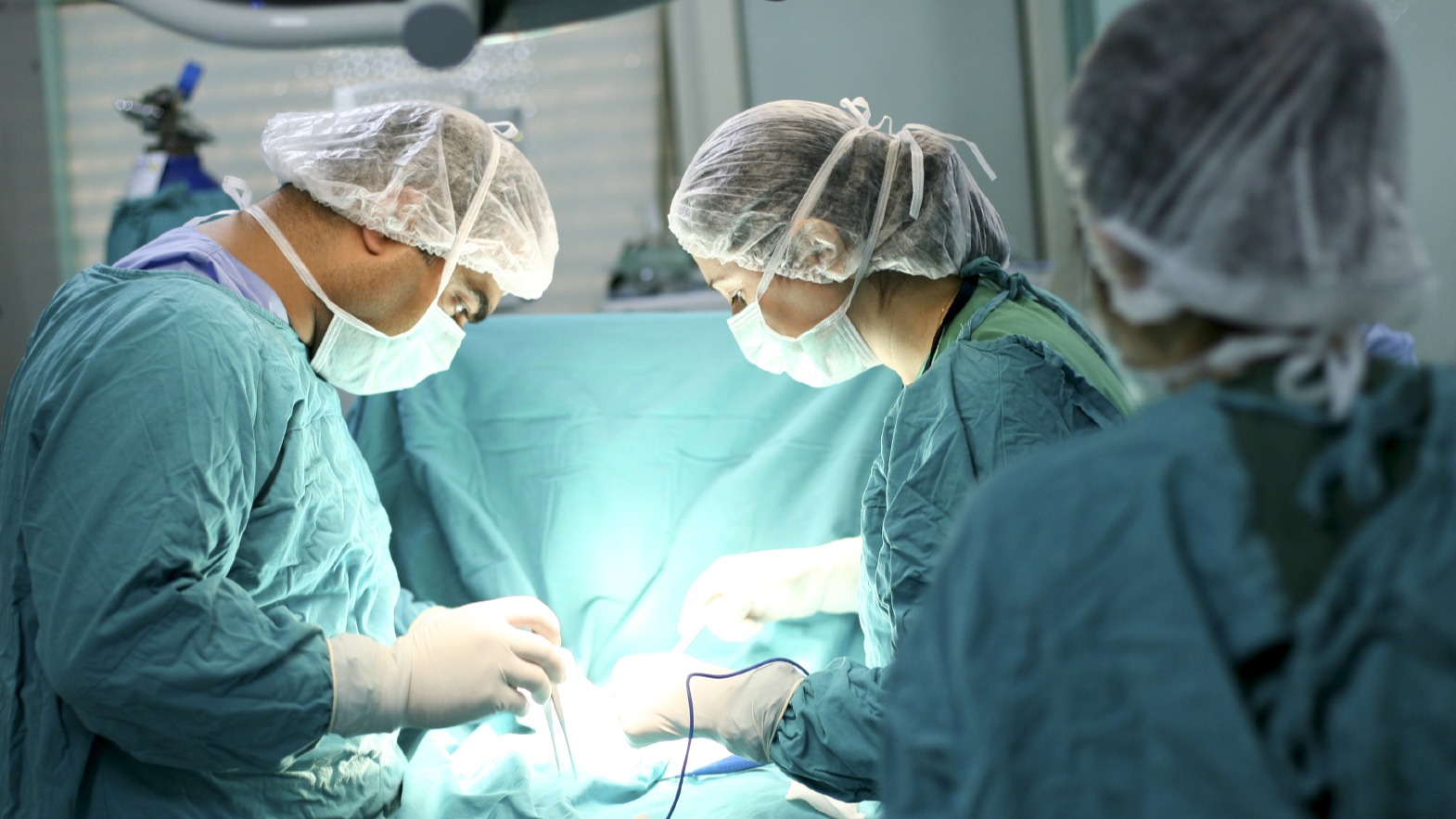 operation_cropped169
